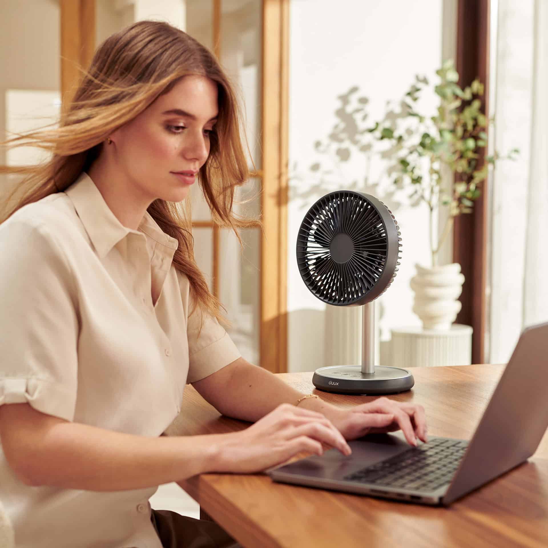 Ventilateur Portable Rize Gris avec Batterie Rechargeable